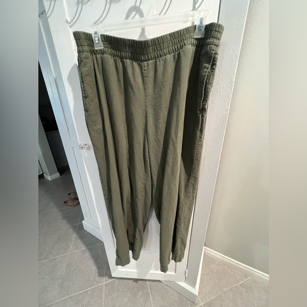 Old Navy Olive green linen blend wide leg pants XL